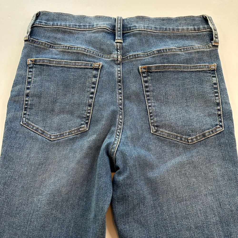 J. Crew Jeans 9” Toothpick Button Fly Raw Hem Medium Blue Denim Women’s Size 28